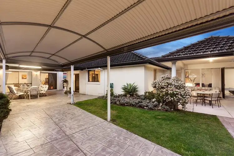 27 Paget Street, Hughesdale VIC 3166