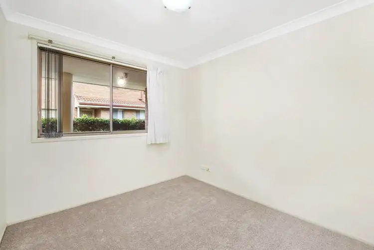 Sixth view of Homely villa listing, 6/33-35 Keren Avenue, Berkeley Vale NSW 2261