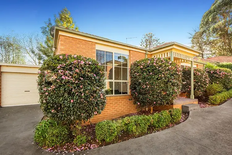 2/16 Linden Road, Ringwood North VIC 3134