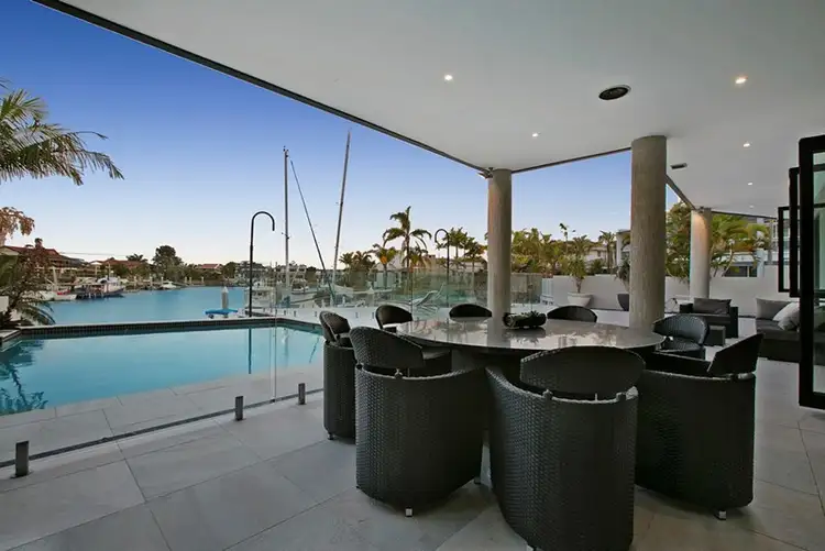 25 Anchorage Drive, Raby Bay QLD 4163