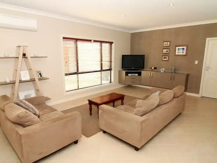 Third view of Homely house listing, 8 Milich Court, Loxton SA 5333