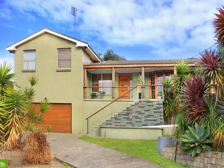 4 Melinda Grove, Lake Heights NSW 2502