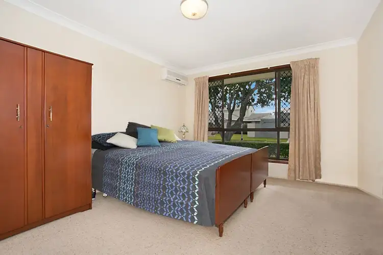 Seventh view of Homely house listing, 10 Bight Court, Mermaid Waters QLD 4218