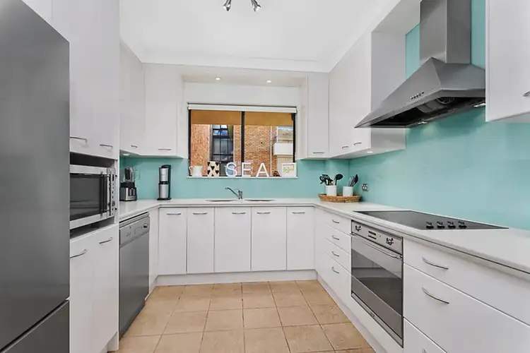 Fourth view of Homely apartment listing, 5/2 Francis Street, Bondi Beach NSW 2026