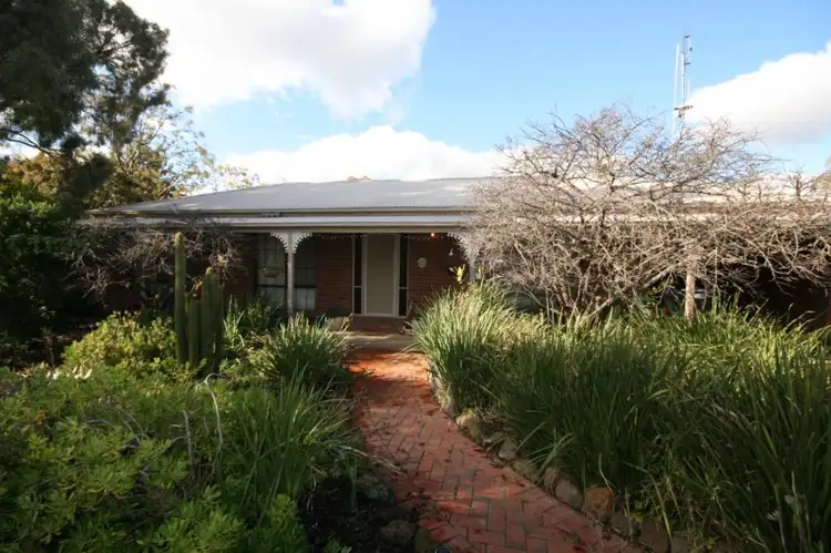 43 Francis Street, Rochester VIC 3561