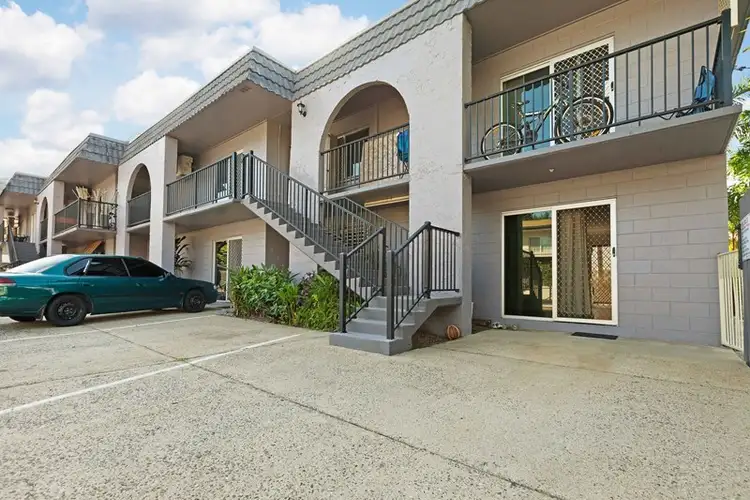 Second view of Homely unit listing, 2/120 Greenslopes Street, Edge Hill QLD 4870