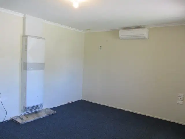 Sixth view of Homely house listing, 13 Mulga Place, West Albury NSW 2640