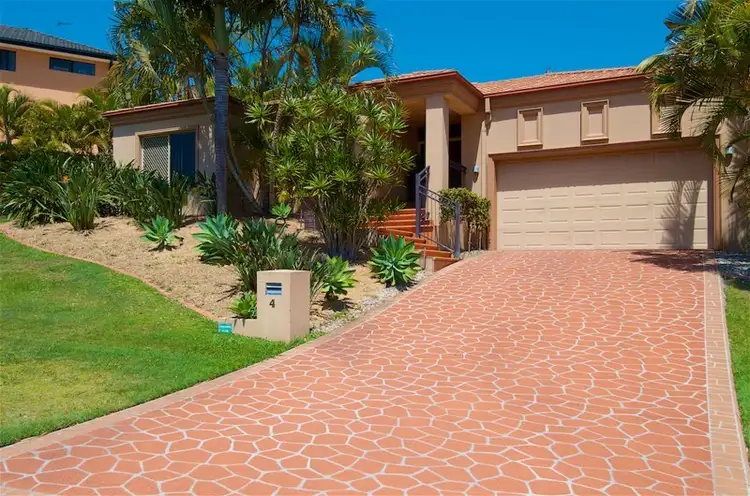 4 Portreeves Place, Arundel QLD 4214