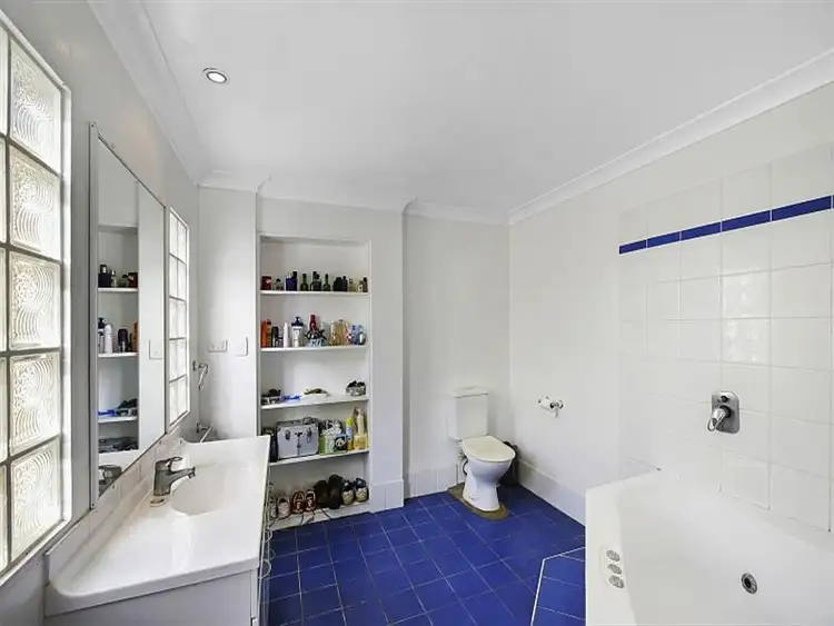 Sixth view of Homely house listing, 48 Kingsford Smith Drive, Berkeley Vale NSW 2261