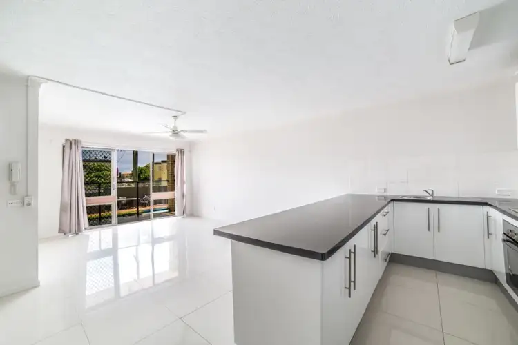Third view of Homely unit listing, 4/112 Stanhill Drive, Chevron Island QLD 4217