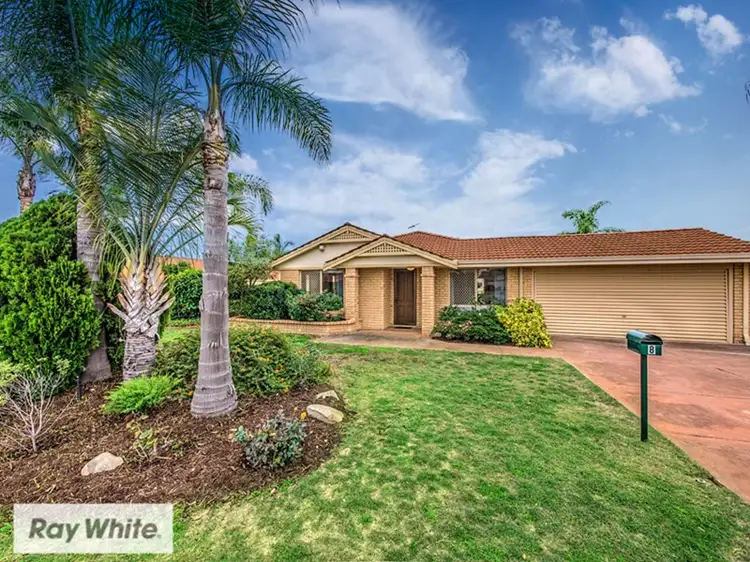 8 Shorne Place, Marangaroo WA 6064