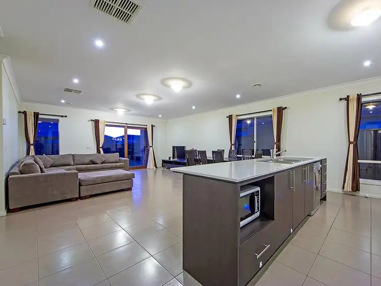 Fifth view of Homely house listing, 892 Tarneit Road, Tarneit VIC 3029