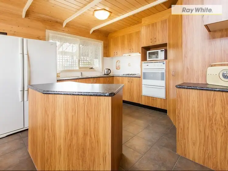 Fourth view of Homely house listing, 4 Burunda Road, Rosebud VIC 3939
