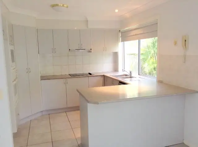 Fifth view of Homely house listing, 9/15 Abel Smith Crescent, Mount Ommaney QLD 4074