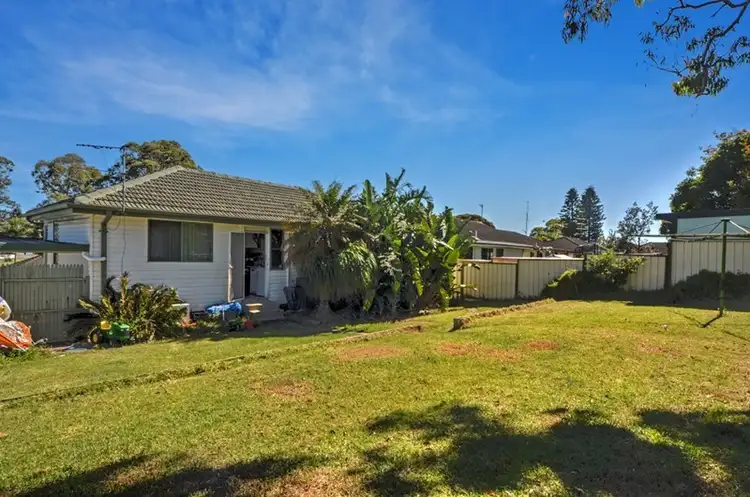 Sixth view of Homely house listing, 4 Andrew Crescent, Mount Warrigal NSW 2528