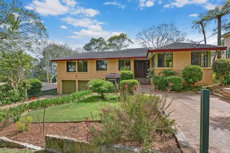 2 Bushlands Place, Hornsby Heights NSW 2077