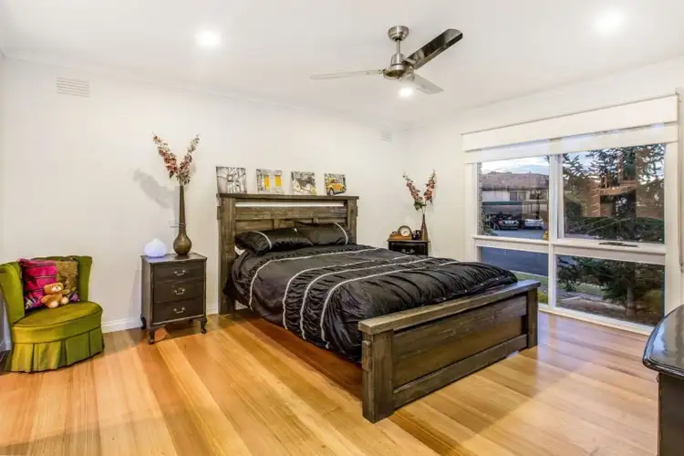 Seventh view of Homely house listing, 10 Beaumont Crescent, Frankston VIC 3199