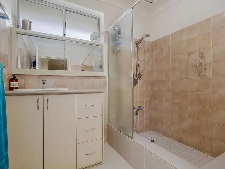 Seventh view of Homely house listing, 21 Nye Way, Orelia WA 6167