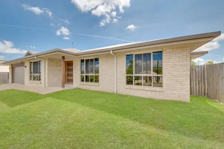 29 Bottlebrush Drive, Kirkwood QLD 4680