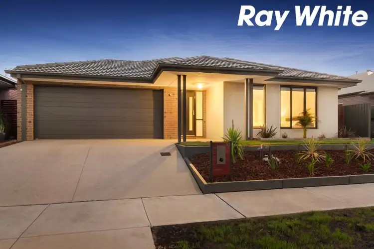 Second view of Homely house listing, 33 Joanne Way, Officer VIC 3809