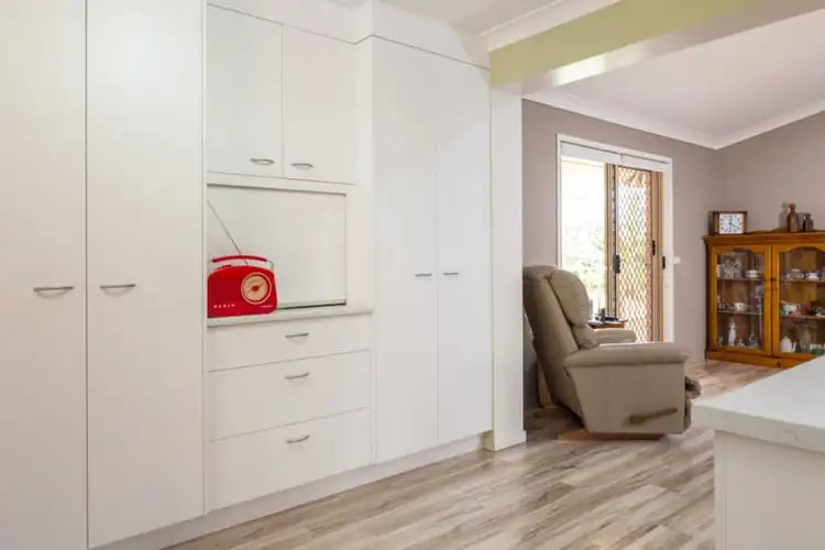 Fifth view of Homely house listing, 8 Crinum Place, Catalina NSW 2536