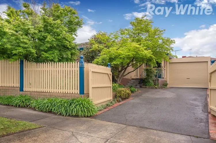 Second view of Homely house listing, 8 Lennox Crescent, Bundoora VIC 3083