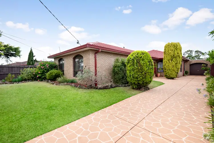10 Loddon Court, Clayton South VIC 3169