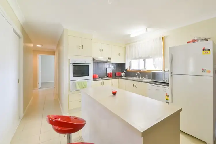 Fifth view of Homely house listing, 25 Glengarvin Drive, Tamworth NSW 2340