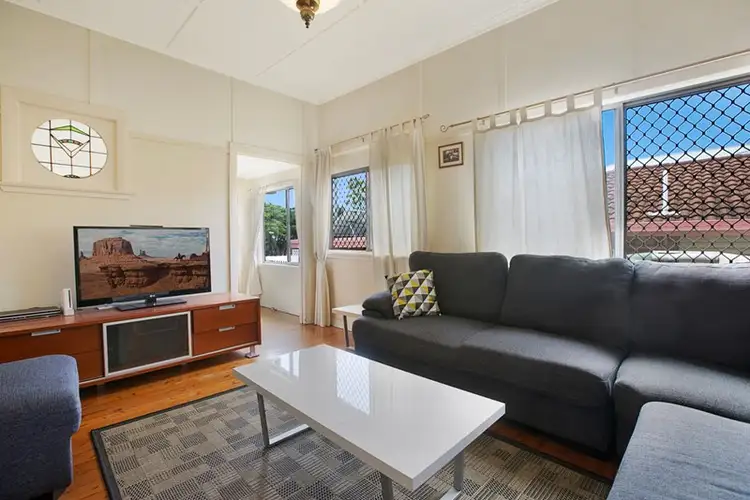 Third view of Homely house listing, 32 Violet Street, Wynnum QLD 4178