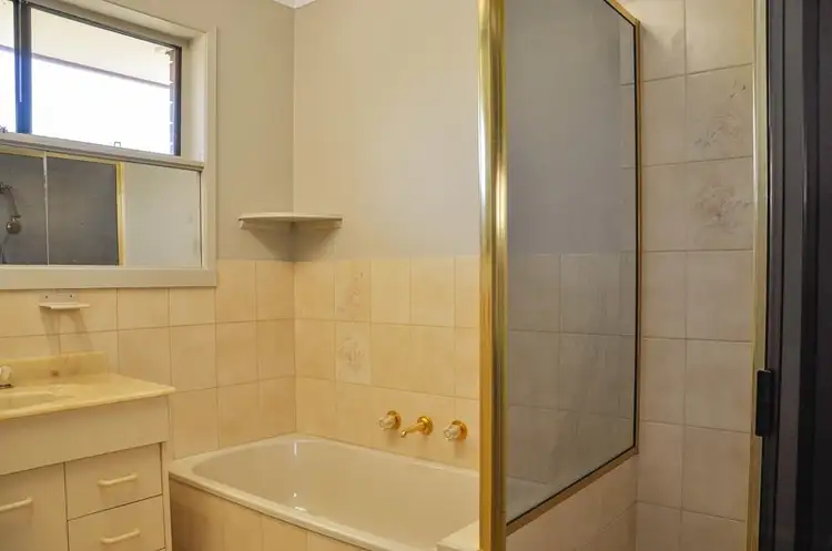 Fifth view of Homely unit listing, 2/690 Wilkinson Street, Glenroy NSW 2640
