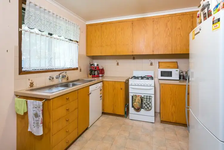 Second view of Homely house listing, 2/13 Beverley Street, Kangaroo Flat VIC 3555