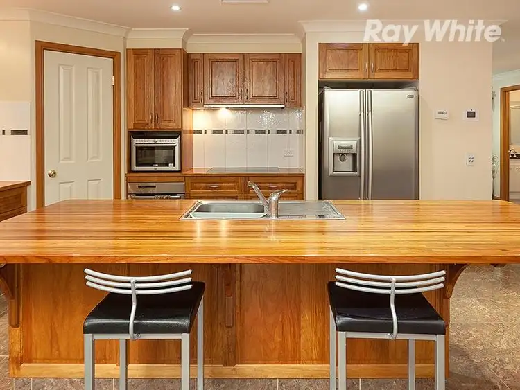 Second view of Homely house listing, 5 Grandeur Place, East Albury NSW 2640
