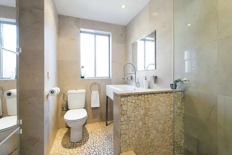 Third view of Homely apartment listing, 6/323 Sailors Bay Road, Northbridge NSW 2063