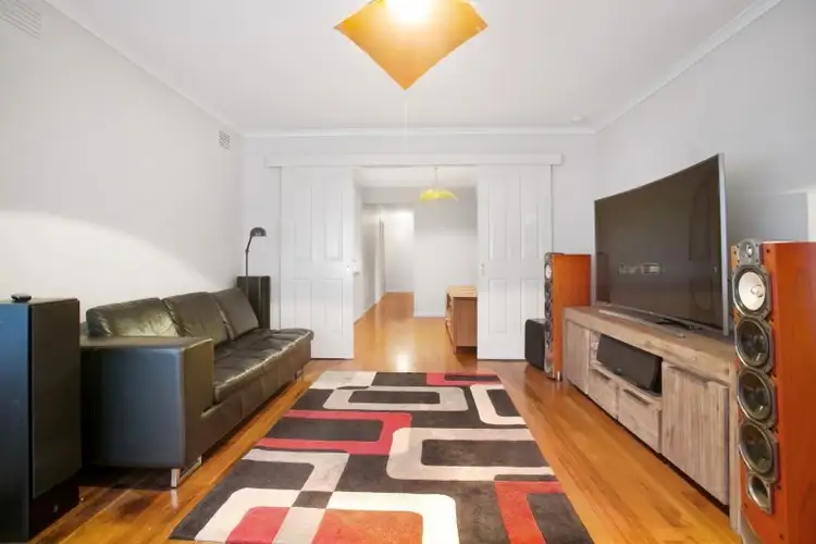 Fifth view of Homely house listing, 1 Kadina Close, Frankston VIC 3199