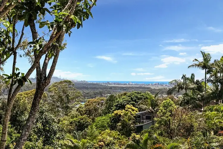 80 Hillcrest Avenue, Tweed Heads South NSW 2486