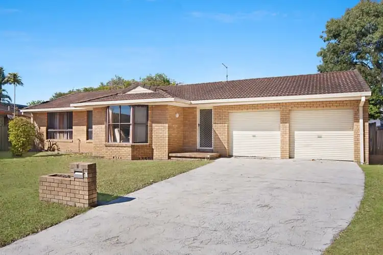12 Casuarina Close, Yamba NSW 2464