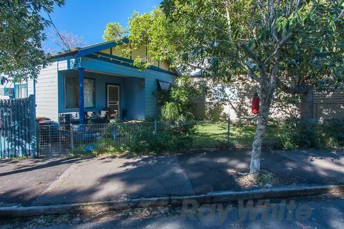 5 Ferndale Street, Tighes Hill NSW 2297