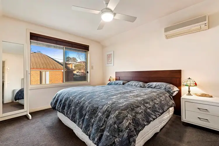 Sixth view of Homely townhouse listing, 2/6 Cabena Crescent, Chadstone VIC 3148