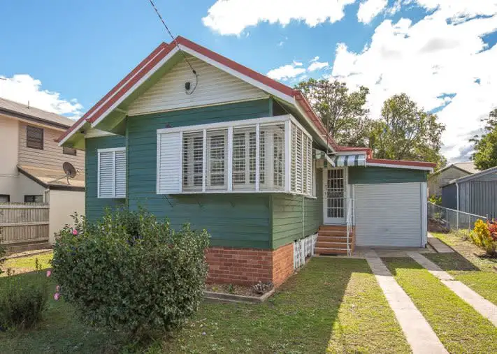 14 Buna Street, Chermside QLD 4032