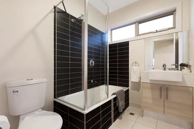 Fifth view of Homely apartment listing, 15/225 Koornang Road, Carnegie VIC 3163
