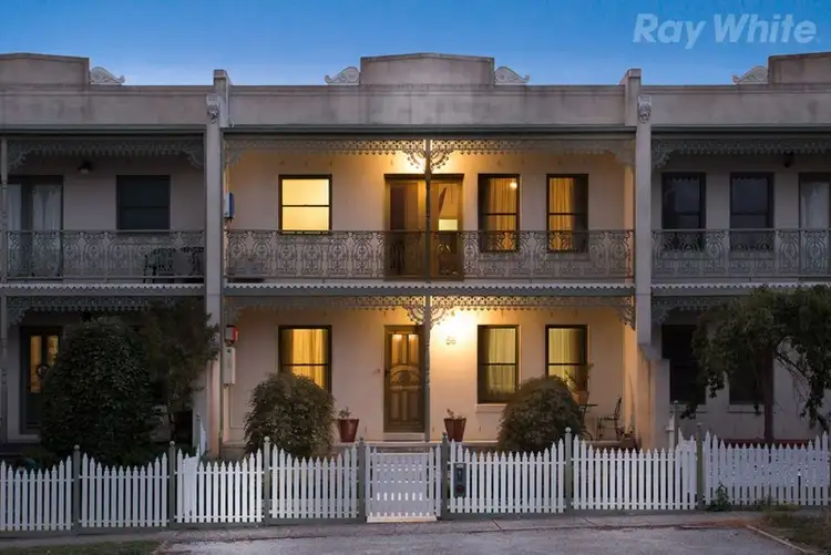 56 Stockdale Way, Mill Park VIC 3082