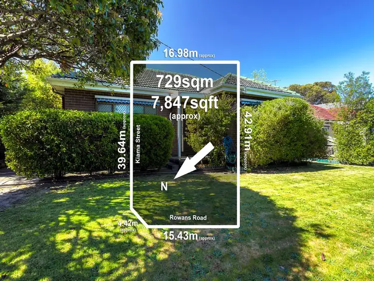 Main view of Homely house listing, 136 Rowans Road, Moorabbin VIC 3189