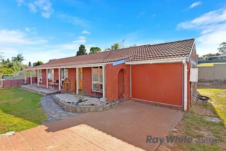 99 Harrow Road, Glenfield NSW 2167