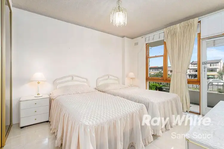 Fifth view of Homely unit listing, 1/136B Chuter Avenue, Ramsgate Beach NSW 2217