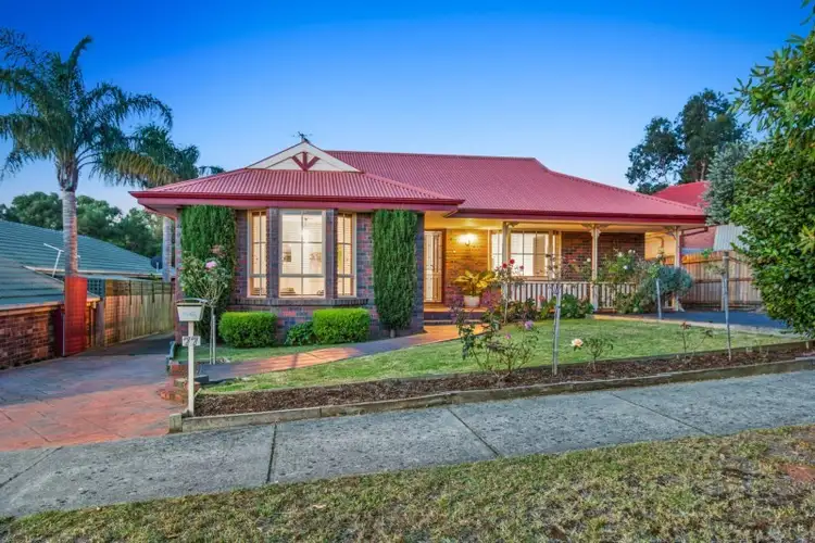 77 Warrawee Circuit, Frankston VIC 3199