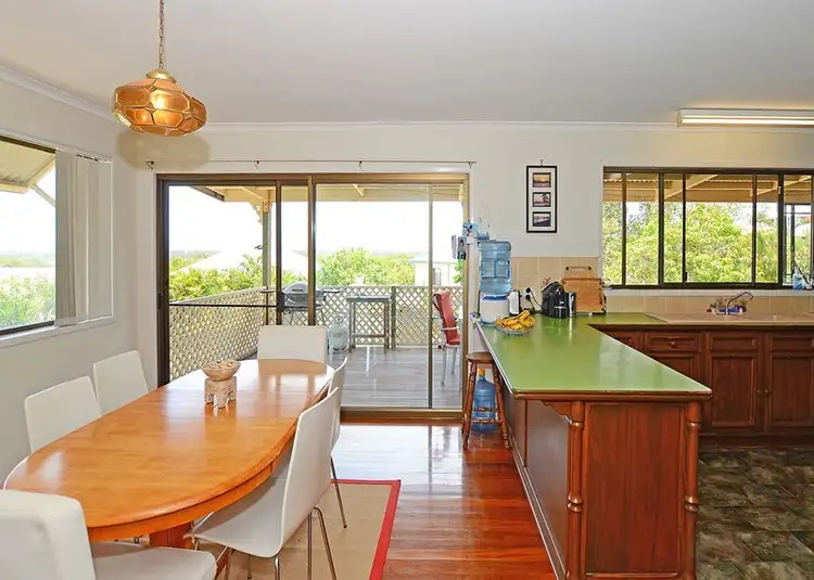 Sixth view of Homely house listing, 28 Rohan Way, Kawungan QLD 4655
