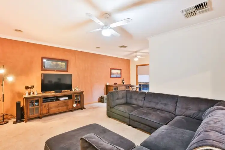 Second view of Homely house listing, 6 Sunset Court, Mildura VIC 3500