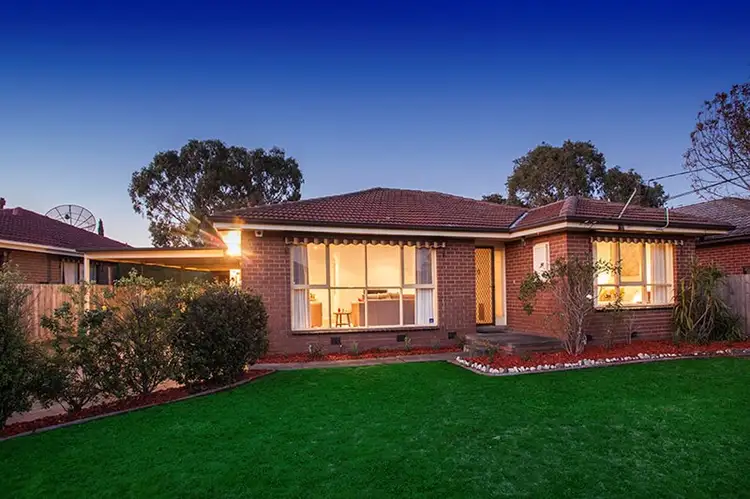 27 Kirribilli Avenue, Keysborough VIC 3173
