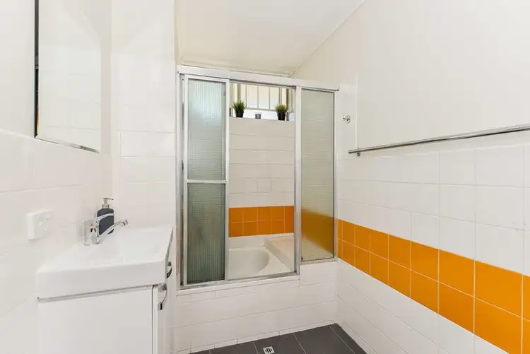 Seventh view of Homely unit listing, 5/42 Shakespeare Street, Coorparoo QLD 4151