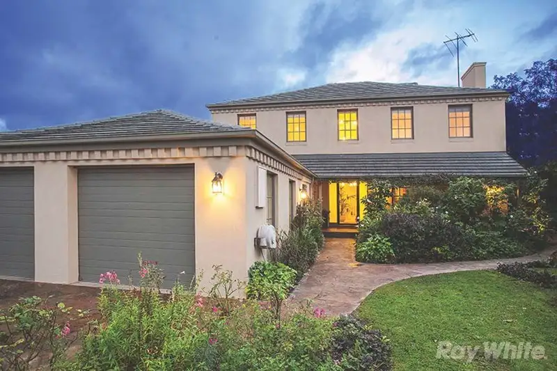 Main view of Homely house listing, 4 Flavia Court, Mount Waverley VIC 3149